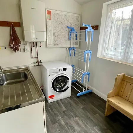 Grange House * Skipton